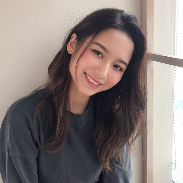 丸顔に似合うヘアスタイル