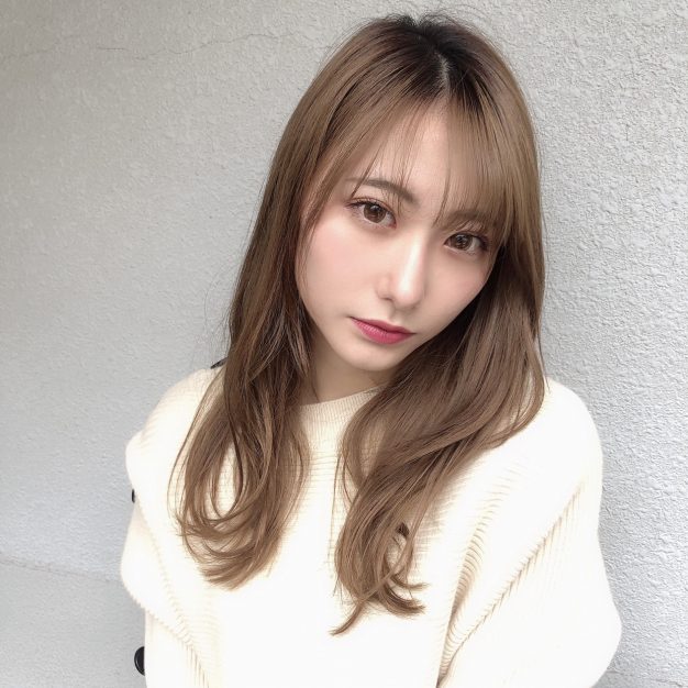 丸顔に似合うヘアスタイル