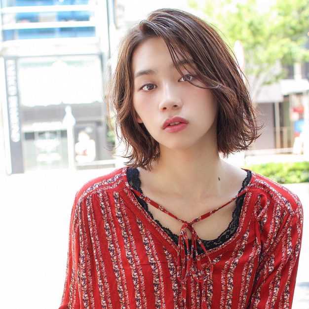 丸顔に似合うヘアスタイル
