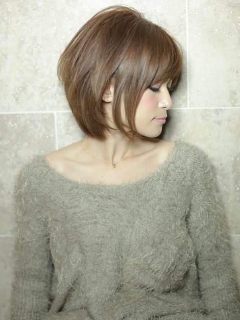 【男顔】の女性に似合う髪型と見分け方、お悩みを解説