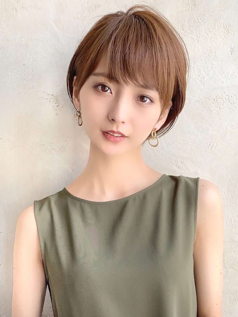 丸みショート 前下がり 似合わせカット ボブ 新宿 小顔 前上がり 30代 40代 50代