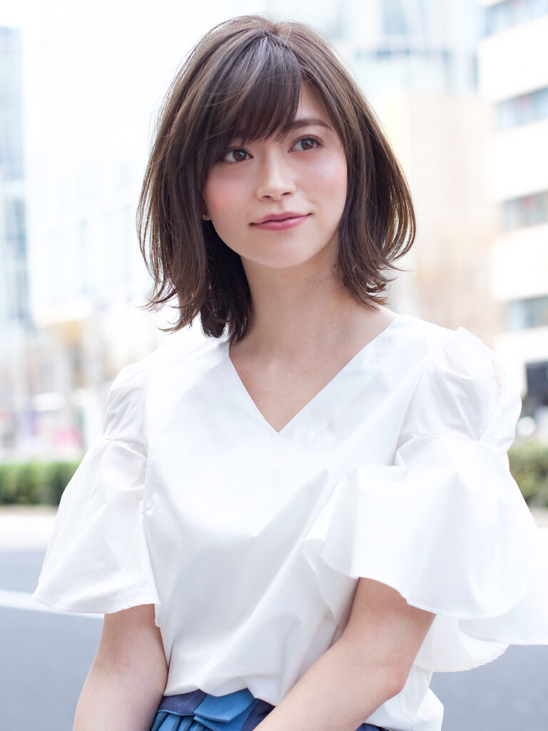 大人可愛いくびれヘア×レイヤーボブ