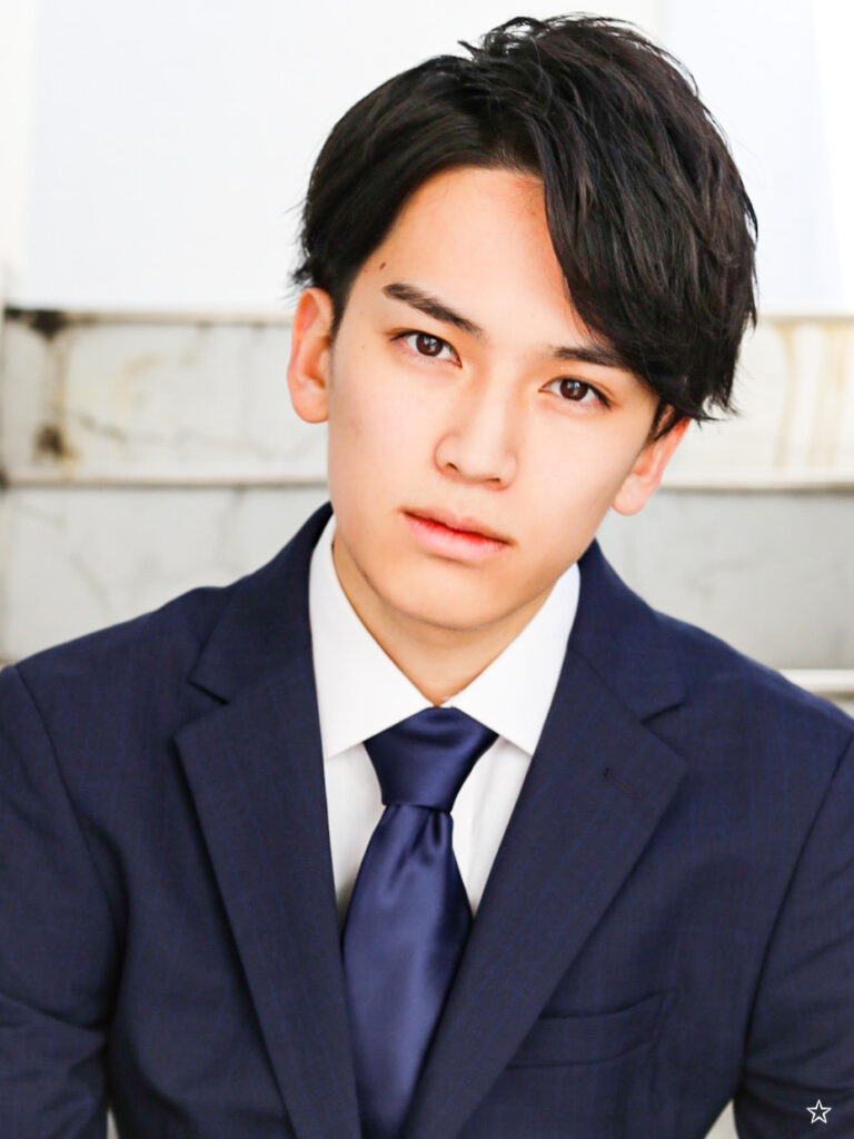 ３０代　メンズ　髪型　ビジネスヘア