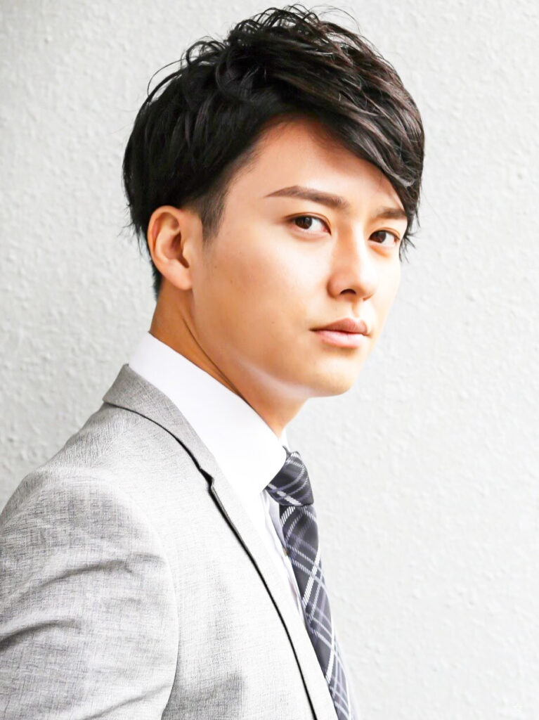 ３０代　メンズ　髪型　ビジネスヘア