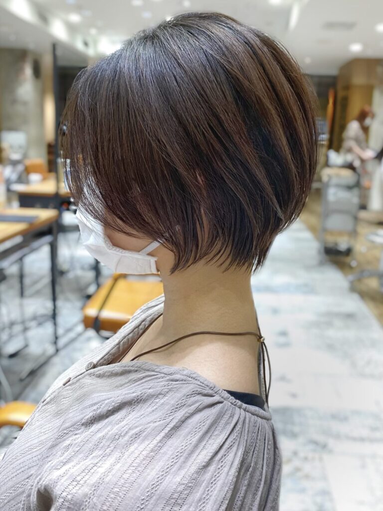 丸みショート 前下がり 似合わせカット ボブ 新宿 小顔 前上がり 30代 40代 50代