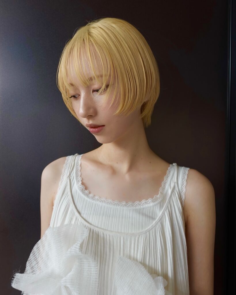 ブロンド　ショート