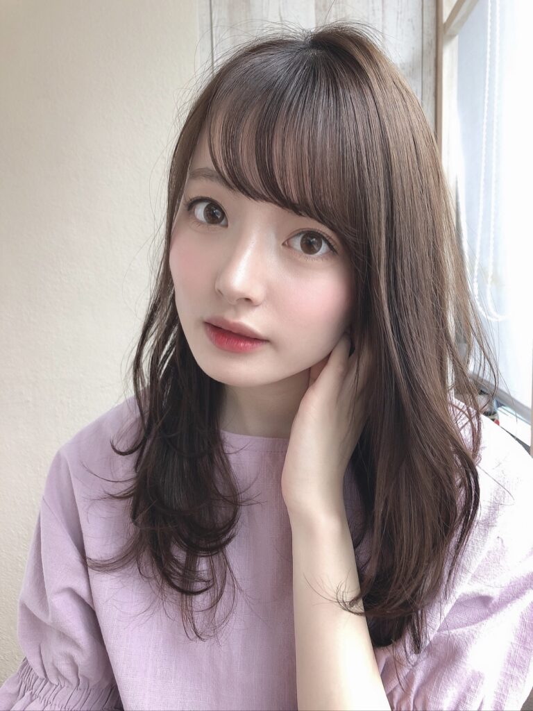 面長丸顔似合う前髪パーマ
