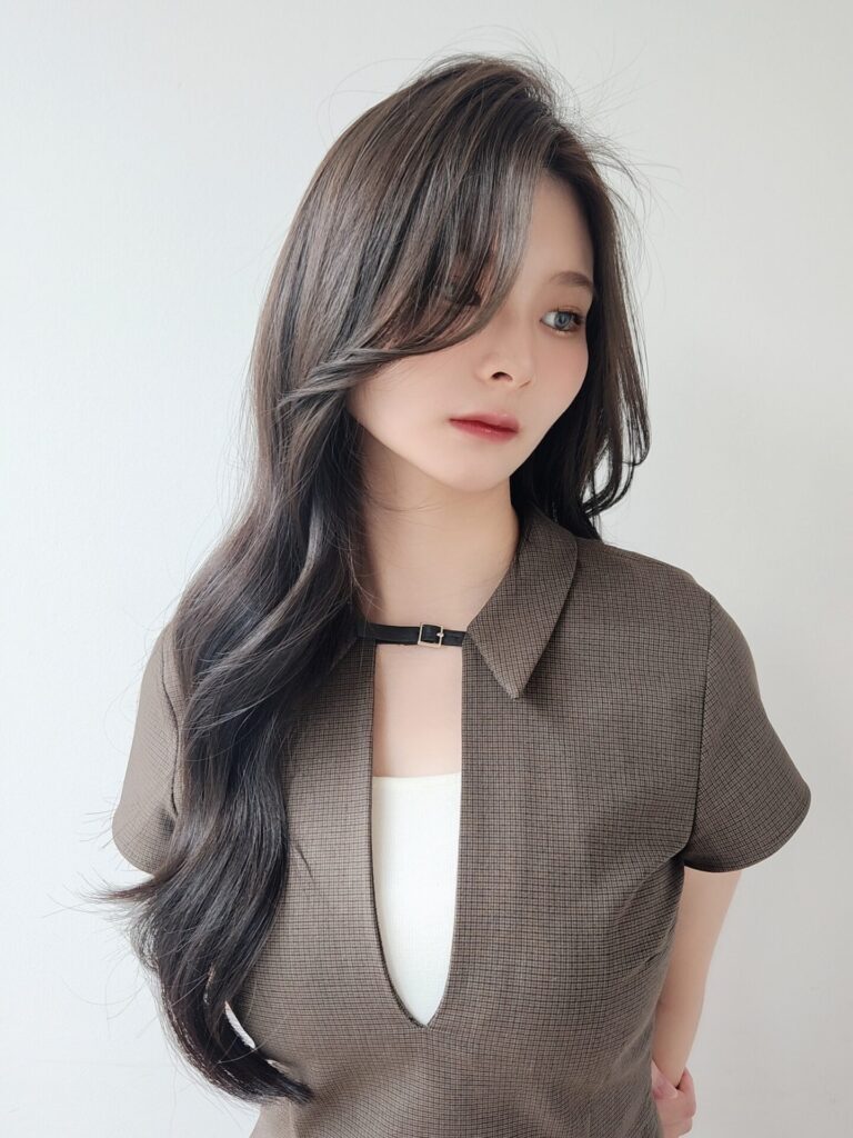 可愛い韓国くびれスタイル