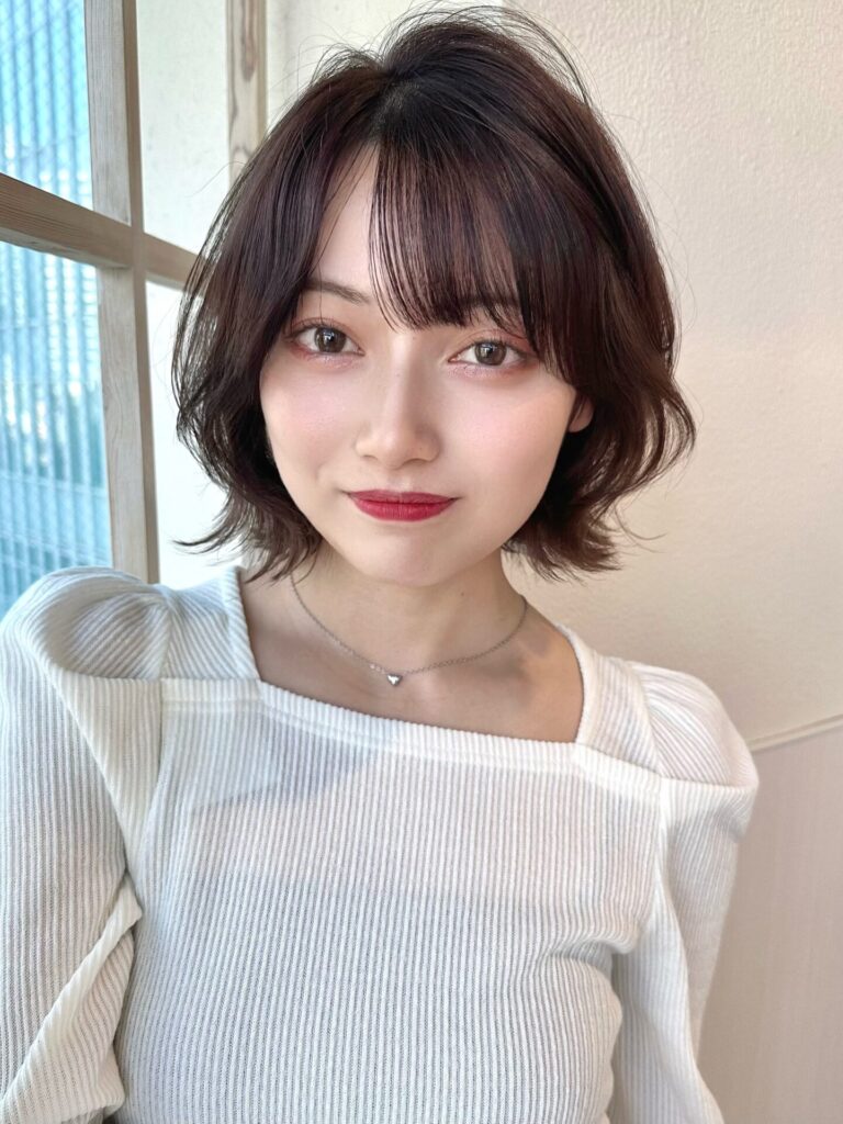 簡単大人可愛い小顔前下がりボブシースルー前髪20代30代40代