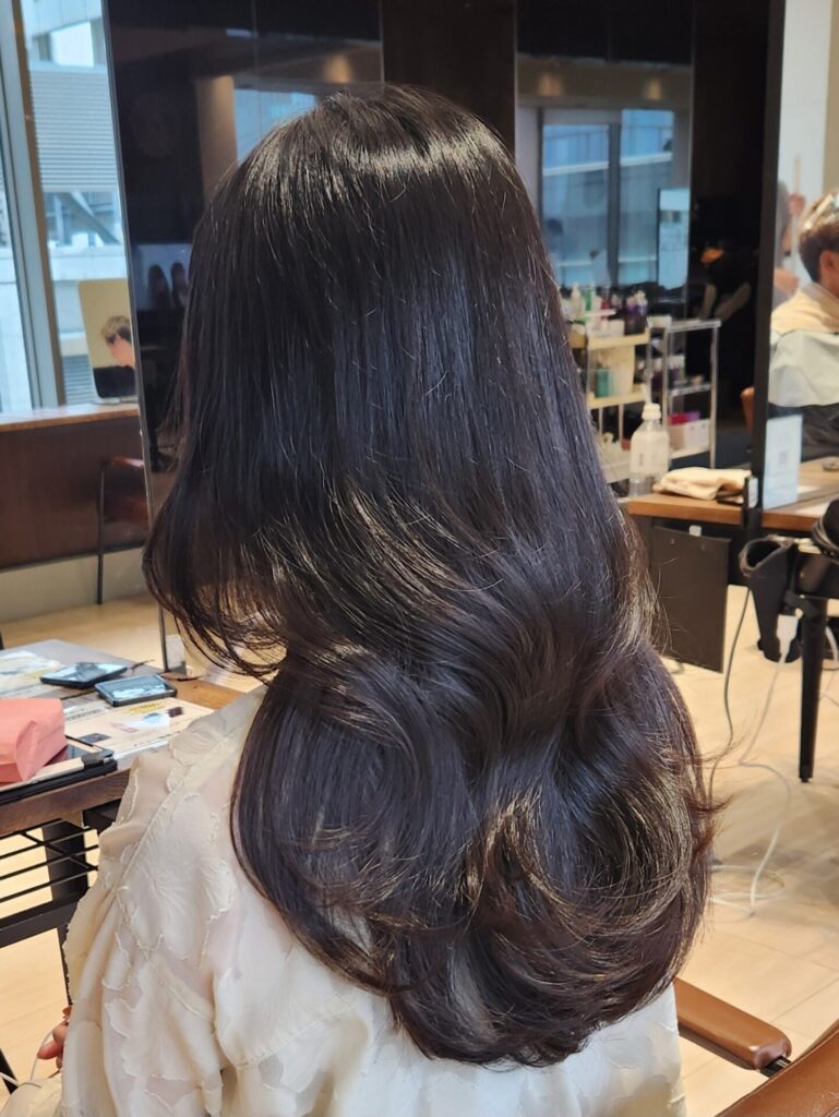 くびれヘア地毛風カラー
