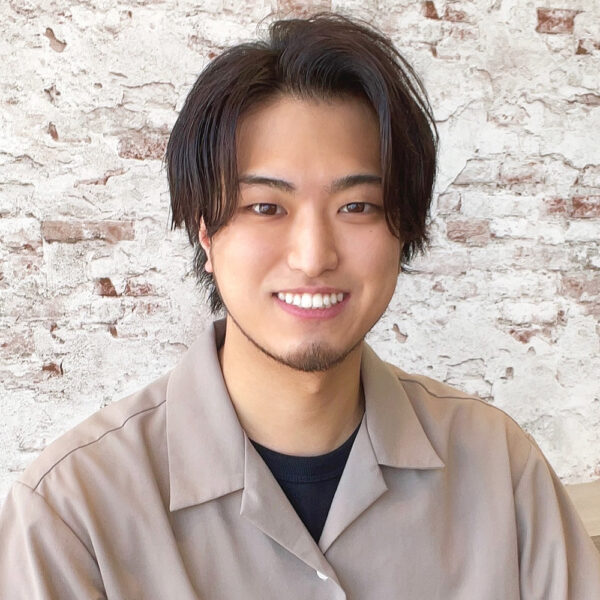 井上 康平