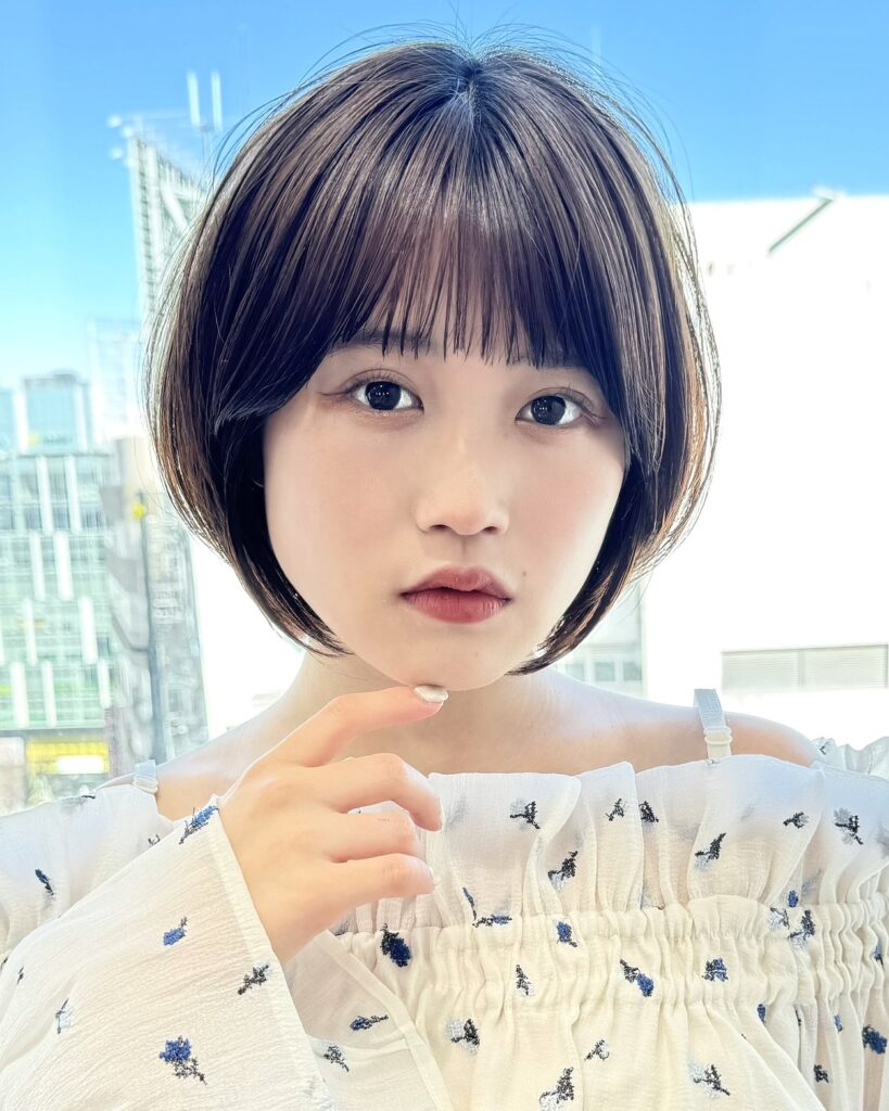 長め×ひし形ショートボブで黄金バランス
